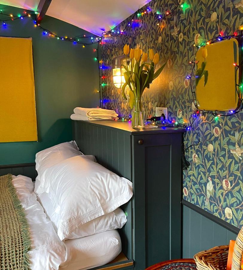 Old King William Shepherd Huts And Private Hot Tubs In North Norfolk Hunworth Екстер'єр фото