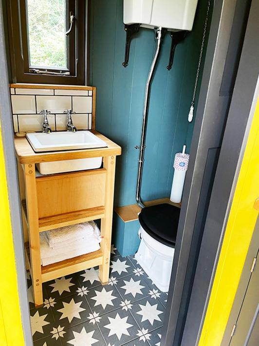 Old King William Shepherd Huts And Private Hot Tubs In North Norfolk Hunworth Екстер'єр фото